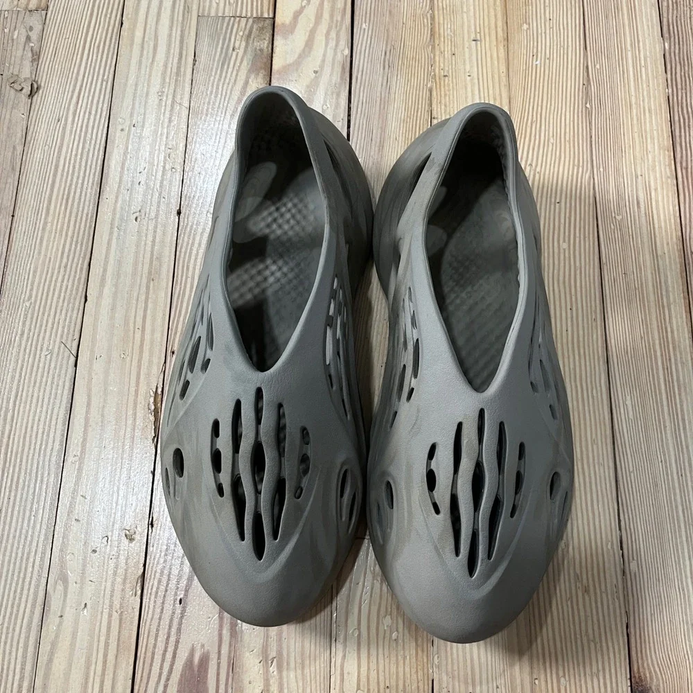 Adidas Yeezy Foam Runner Stone Sage Mens Size 14 Grey Marbled Slip On GX4472